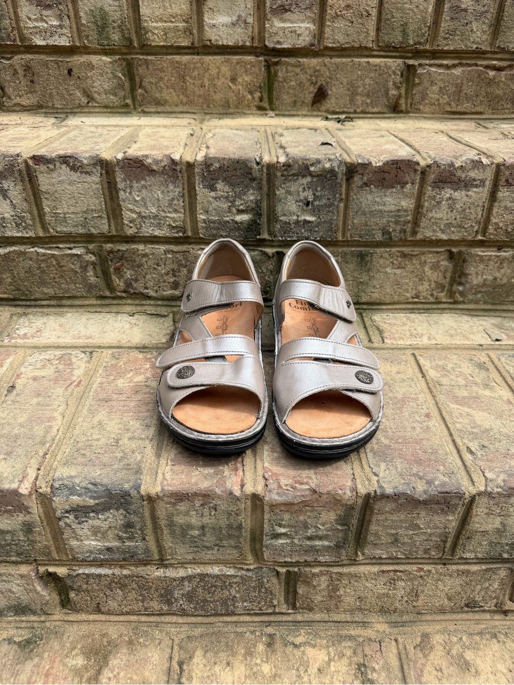 Finn Comfort Gomera Metallic Silver Leather Sandals EU 38 US 7.5
